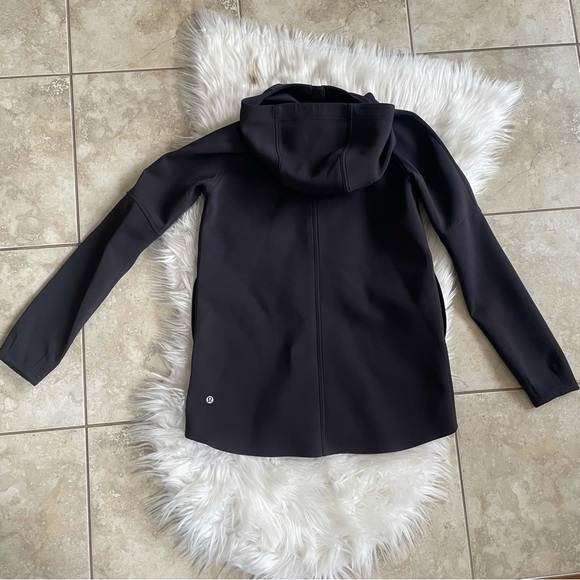 Lululemon RepelShell Jacket - Picture 3 of 9